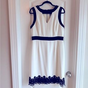 Nue by Shani Black and White V-Neck Sheath Dress